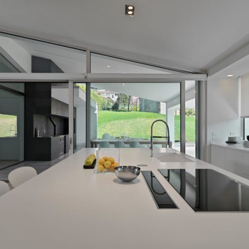 Modern Kitchen Interior 2217007